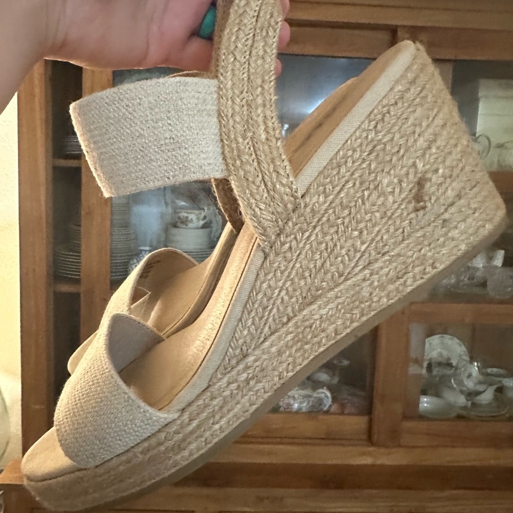 Women’s Neutral Espadrille Wedge Sandals - Beige